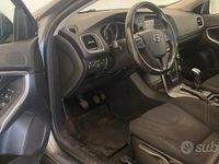 Usata Volvo V40 Momentum 120 CV (88 kW) 2017 Grigio Berlina