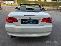 Usata BMW 325 Cabriolet Efficient Dynamics 197 CV (144 kW) 2008 Bianco Cabrio