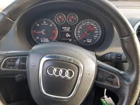 usata Audi A3 1.6 TDI 105 CV CR Attraction pronta consegna