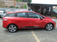 Usata Renault Clio GrandTour 90 CV (66 kW) 2015 Rosso Station wagon