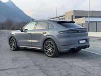 Usata Porsche Cayenne 460 CV (338 kW) 2024 Grigio SUV
