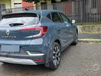 Usata Renault Captur 101 CV (74 kW) 2024 Blu SUV