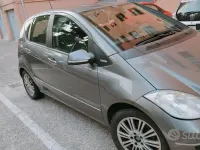 Usata Mercedes A150 Elegance 95 CV (69 kW) 2009 Grigio Berlina