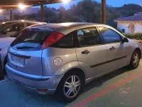 Usata Ford Focus Zetec 101 CV (74 kW) 2002 Grigio Berlina