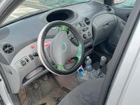 Usata Toyota Yaris 75 CV (55 kW) 2003 Grigio Utilitaria