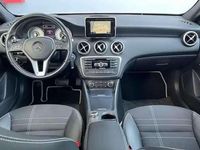 Usata Mercedes A200 Premium 136 CV (100 kW) 2015 Bianco Berlina