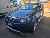 Usata Dacia Sandero Stepway 87 CV (63 kW) 2009 Berlina
