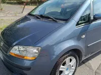 Usata Fiat Idea Emotion 95 CV (69 kW) 2004 Blu/azzurro Monovolume