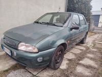 Usata Ford Fiesta Studio 1999 Verde Utilitaria
