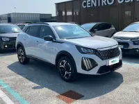 Usata Peugeot 2008 Allure 102 CV (75 kW) 2025 Bianco SUV