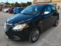Usata Lancia Ypsilon Gold 95 CV (69 kW) 2012 Nero Utilitaria