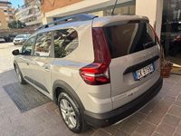 Usata Dacia Jogger Extreme 101 CV (74 kW) 2022 Grigio Monovolume