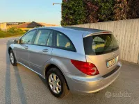 Usata Mercedes R280 190 CV (139 kW) 2007 Grigio Station wagon
