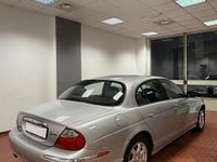Usata Jaguar S-Type S 238 CV (175 kW) 2000 Argento Berlina