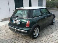 Begagnad Mini Cooper 116 HK (85 kW) 2002 Halvkombi