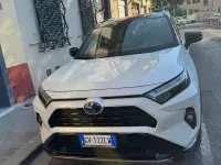 Usata Toyota RAV4 Hybrid Style 178 CV (130 kW) 2024 Bianco SUV