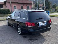 Usata Mercedes E200 Premium 136 CV (100 kW) 2014 Nero Station wagon