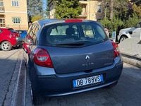 Usata Renault Clio II 74 CV (54 kW) 2006 Grigio Berlina