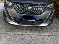 Usata Peugeot 2008 Allure 2023 Grigio SUV