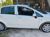 Usata Fiat Grande Punto 65 CV (47 kW) 2017 Bianco Utilitaria