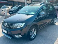 Usata Dacia Sandero Stepway 90 CV (66 kW) 2019 Nero Berlina