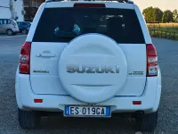Usata Suzuki Grand Vitara 129 CV (94 kW) 2013 Bianco SUV