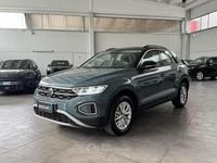 Usata VW T-Roc Life 150 CV (110 kW) 2025 Grigio scuro SUV