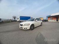 Usata Volvo V50 121 CV (88 kW) 2011 Bianco Station wagon