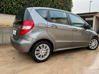 Usata Mercedes A180 Edition 108 CV (79 kW) 2010 Grigio Berlina