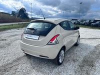 Usata Lancia Ypsilon Gold 69 CV (50 kW) 2016 Bianco Utilitaria