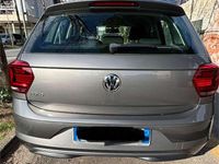Usata VW Polo Comfortline 75 CV (55 kW) 2018 Grigio Utilitaria