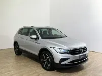 Usata VW Tiguan Life 122 CV (89 kW) 2022 Reflex silver SUV