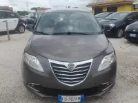 Usata Lancia Ypsilon 69 CV (50 kW) 2016 Grigio Utilitaria