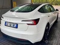 Usata Tesla Model 3 RWD 235 kW (320 CV) 2023 Bianco Berlina