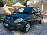 Usata Lancia Ypsilon 70 CV (51 kW) 2004 Utilitaria