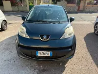 Usata Peugeot 107 68 CV (50 kW) 2007 Grigio Utilitaria