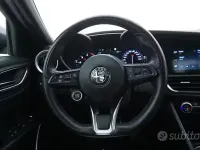 Usata Alfa Romeo Giulia 209 CV (153 kW) 2023 Grigio Berlina