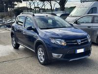 Usata Dacia Sandero Stepway 90 CV (66 kW) 2016 Blu SUV