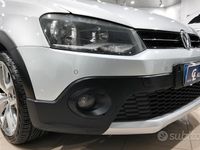 Usata VW Polo Cross 90 CV (66 kW) 2016 Grigio Utilitaria