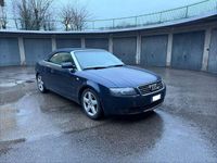 Usata Audi A4 Cabriolet 163 CV (119 kW) 2004 Blu/azzurro Cabrio