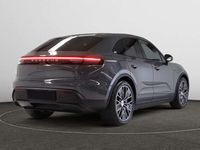 Usata Porsche Macan 380 kW (517 CV) 2024 Grigio SUV