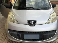 Usata Peugeot 107 68 CV (50 kW) 2007 Grigio Utilitaria