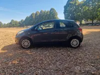 Usata Toyota Yaris 69 CV (50 kW) 2010 Grigio Utilitaria