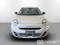 Usata Fiat 600 La Prima 101 CV (74 kW) 2025 Sabbia terre d'italia SUV