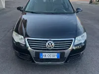 Usata VW Passat Highline 105 CV (77 kW) 2008 Nero Station wagon