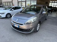 Usata Renault Scénic III Bose Edition 110 CV (80 kW) 2012 Grigio Monovolume