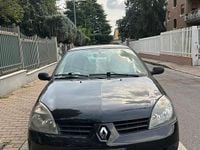 Usata Renault Clio II 75 CV (55 kW) 2007 Nero Utilitaria