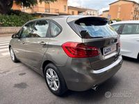 Usata BMW 218 Luxury Line 2014 Giallo Station wagon