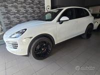 Usata Porsche Cayenne 244 CV (179 kW) 2012 Bianco SUV