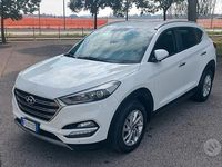 Usata Hyundai Tucson Xpossible 141 CV (103 kW) 2016 Bianco SUV